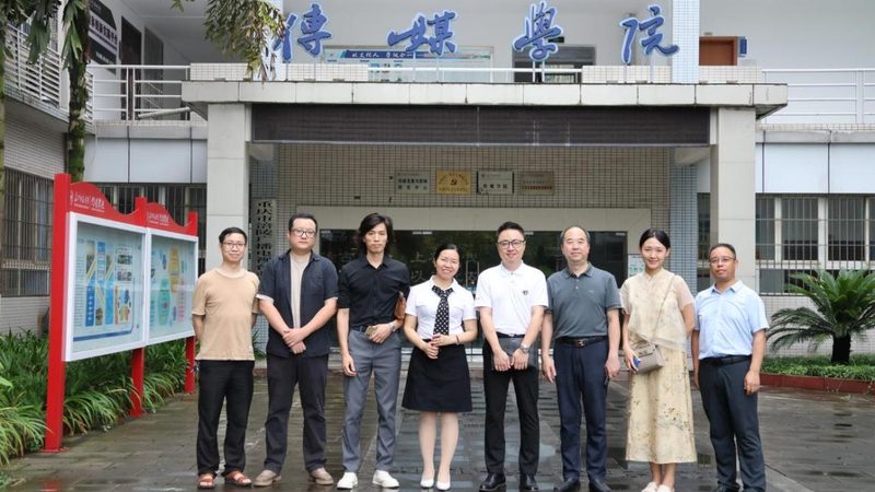 关键参数解读：镜头、稳定性、续航能力
